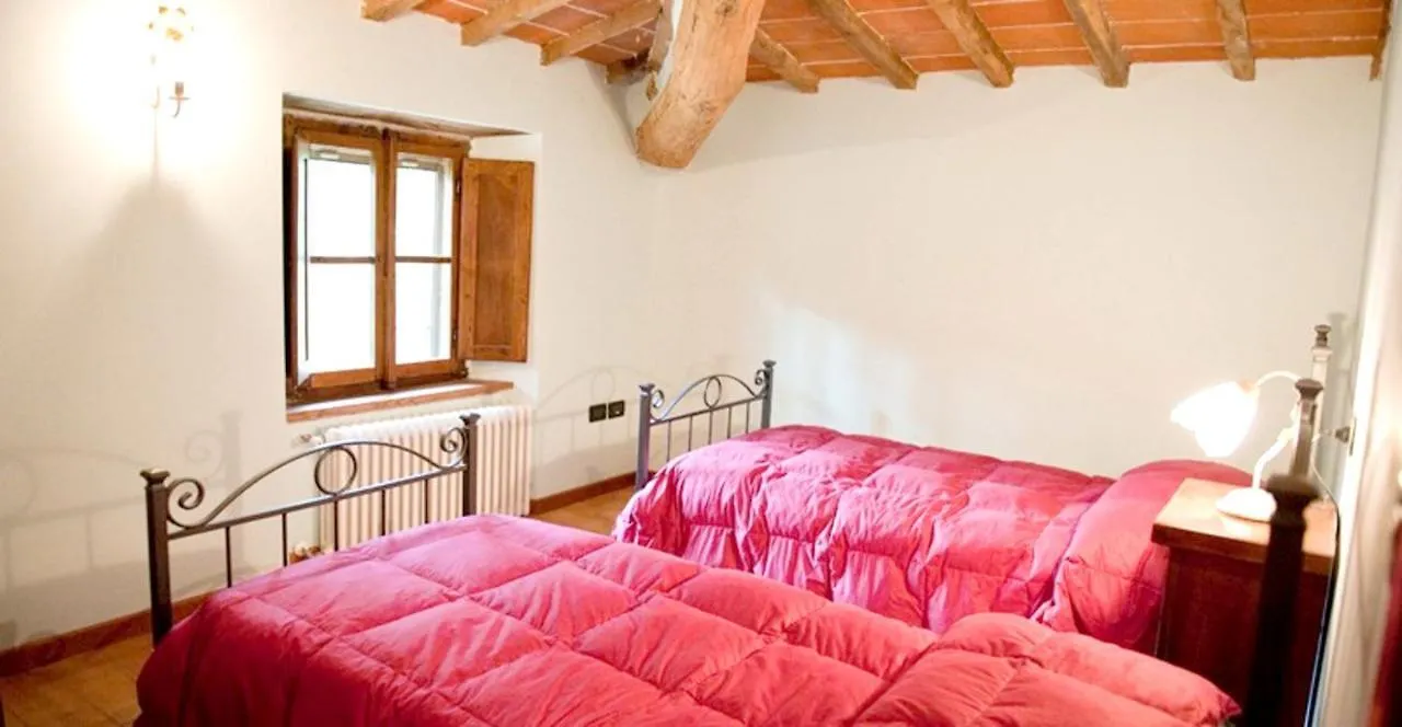 Charming Apartment In Caprese Michelangelo, Shared Pool. アレッツォ
